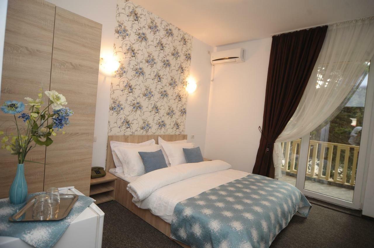 Hotel Pinguin Eforie Nord Luaran gambar