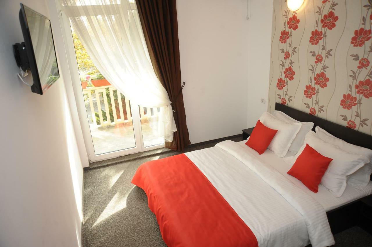 Hotel Pinguin Eforie Nord Luaran gambar