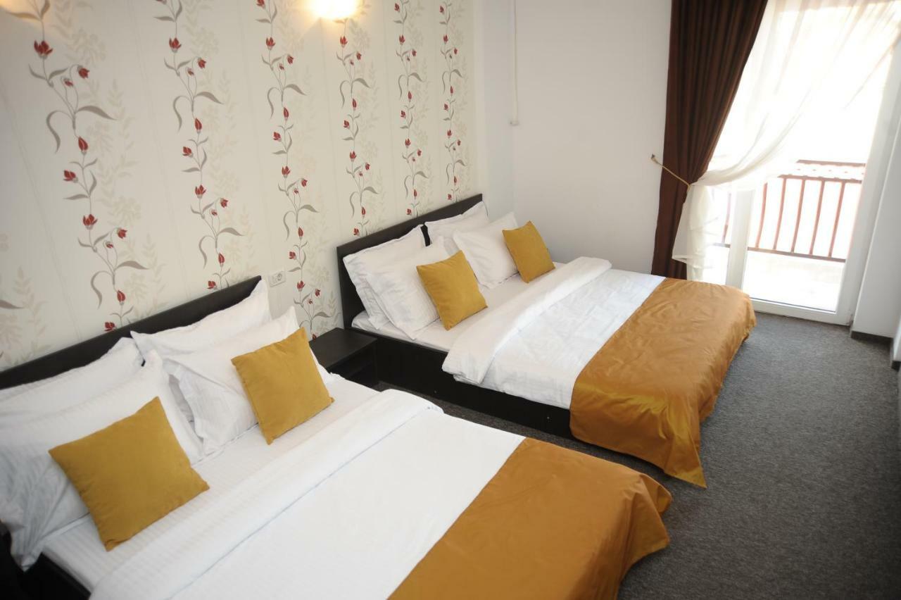 Hotel Pinguin Eforie Nord Luaran gambar