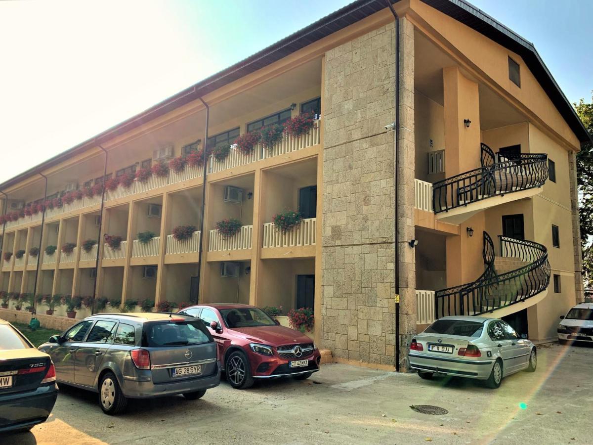 Hotel Pinguin Eforie Nord Luaran gambar